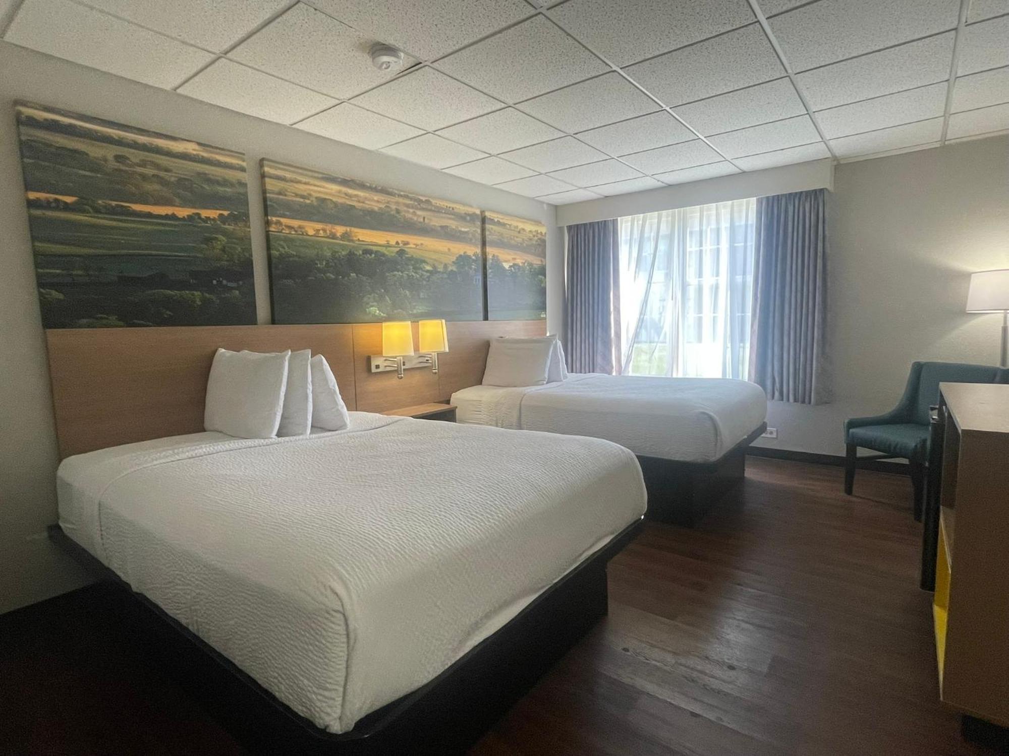 Days Inn By Wyndham Madisonville Kültér fotó