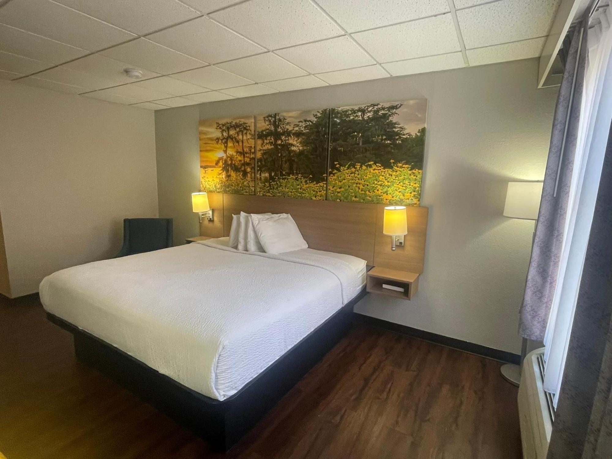 Days Inn By Wyndham Madisonville Kültér fotó